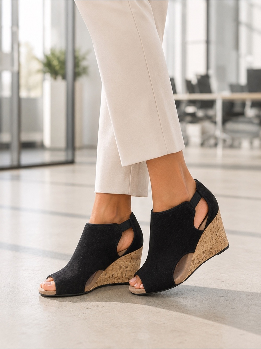 Life Stride Black Faux Suede Peep-Toe Cork Wedge Sandals HINX style Classic